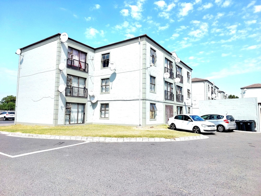 2 Bedroom Property for Sale in Sanlamhof Western Cape